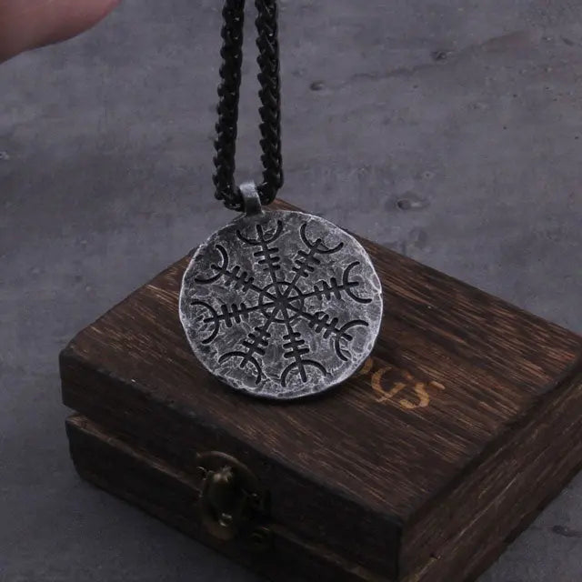 Antique Vegvisir Necklace - Viking Heritage Store