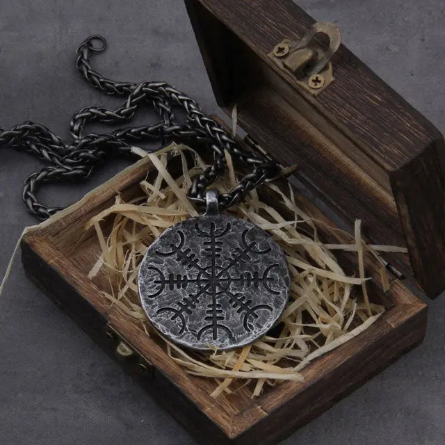 Antique Vegvisir Necklace - Viking Heritage Store
