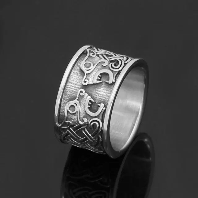 Anillo Skoll y Hati | Herencia vikinga - Viking Heritage Store